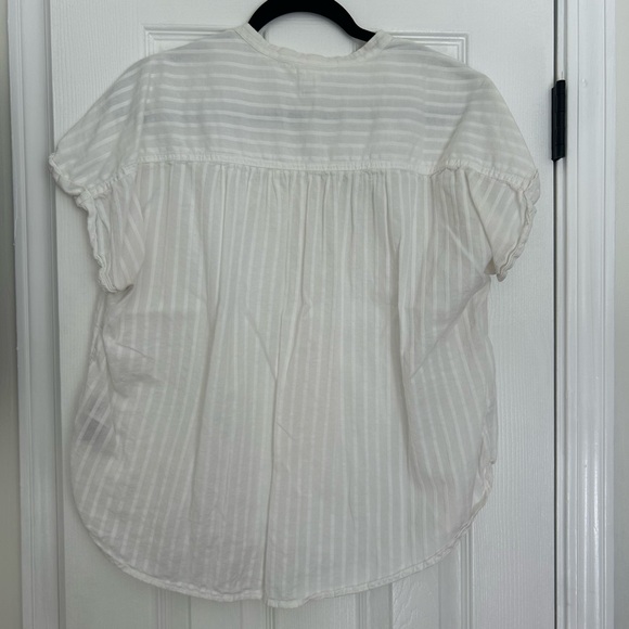 White tunic blouse - Picture 3 of 3